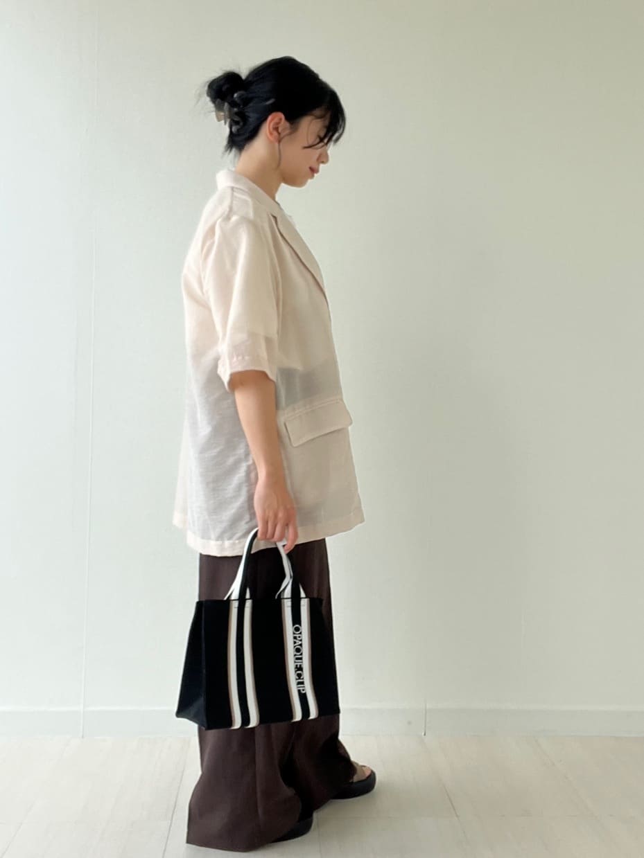 Mori Moriさんの「index｜ウエストサテン使いイージーワイドパンツ【洗濯機洗い可】」を使ったコーディネート