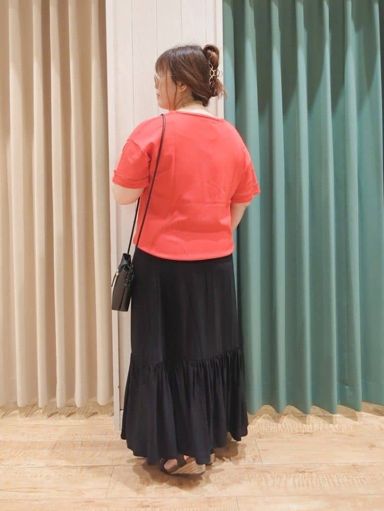 タガさんの「SHOO･LA･RUE｜◆【高レビュー/累計販売35万足突破】片手ではけるサンダル シューダル 25SS」を使ったコーディネート