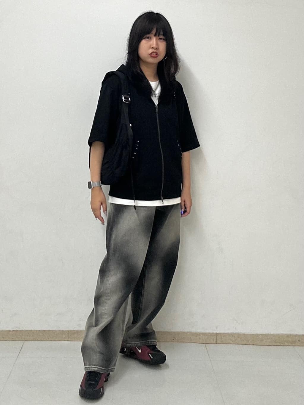 MANAさんの「tk.TAKEO KIKUCHI｜スタッズ ダブルZIPパーカ」を使ったコーディネート