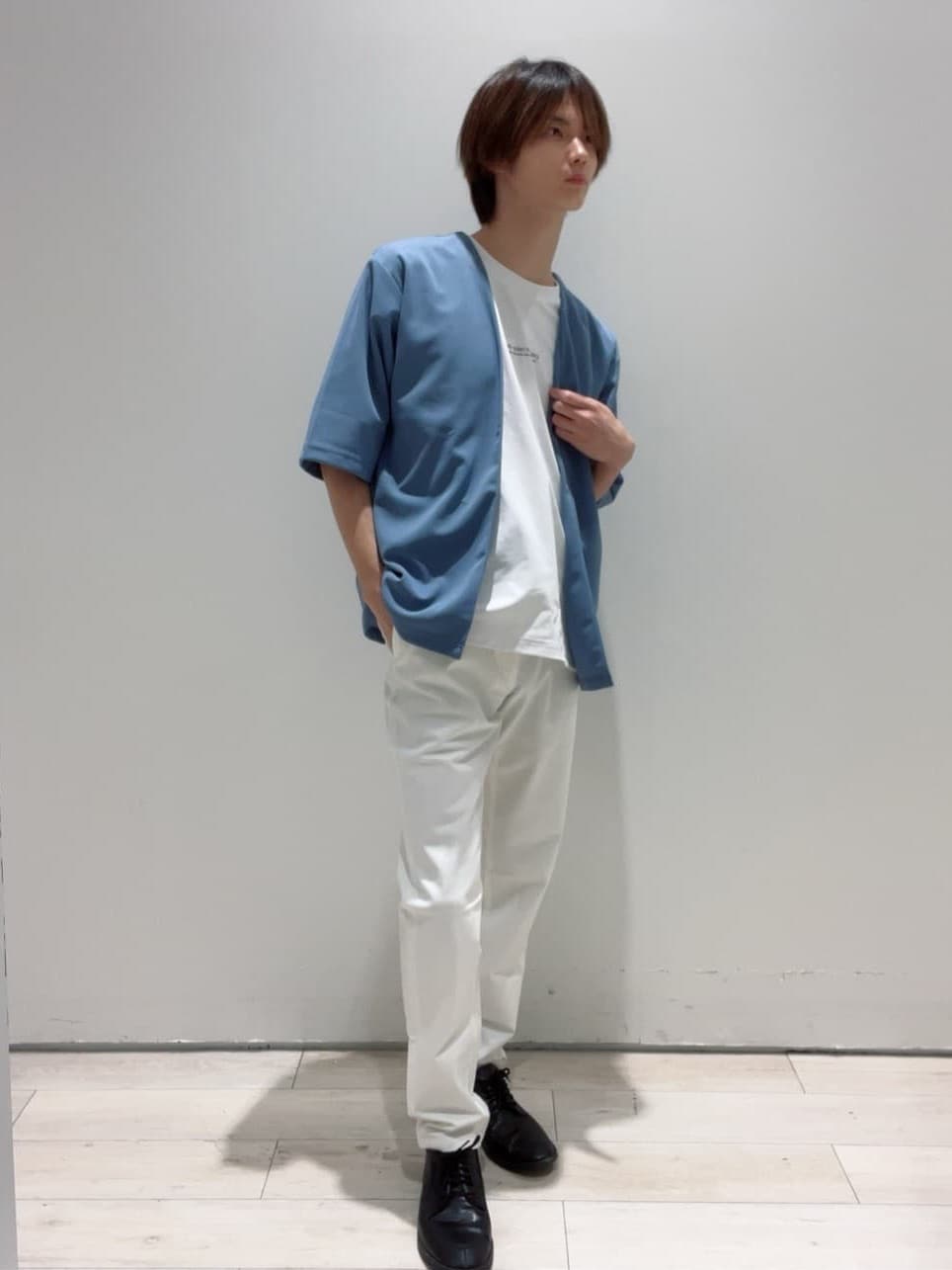 Neneさんの「THE SHOP TK｜五分袖カーディガン+半袖Tシャツセットアイテム 洗濯機OK」を使ったコーディネート