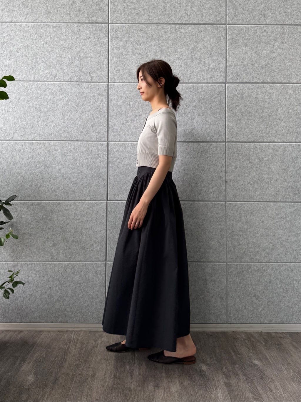 uchi__yamaさんの「CODE A｜design knit short cardigan」を使ったコーディネート