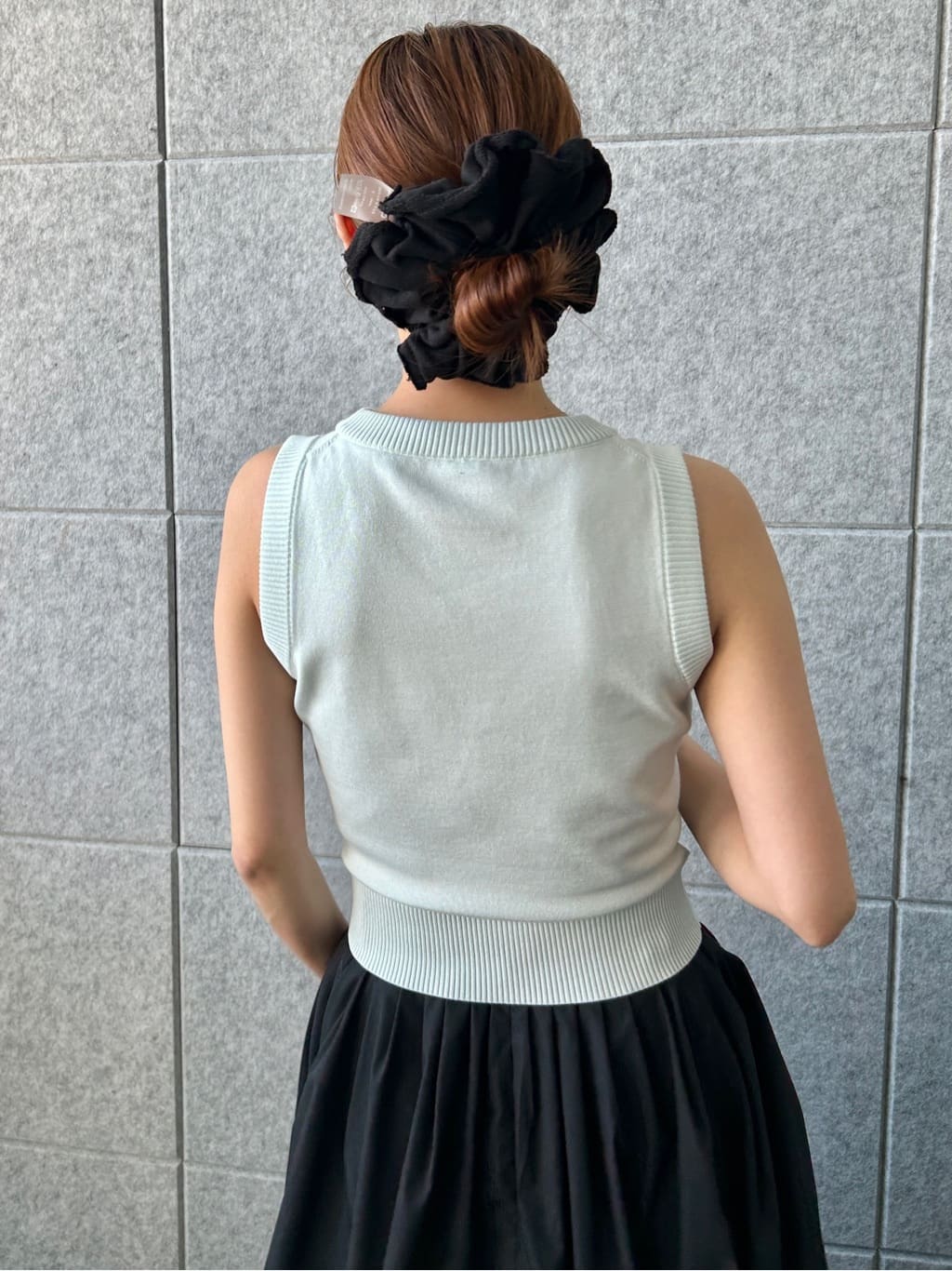 harunaさんの「CODE A｜design knit tank」を使ったコーディネート