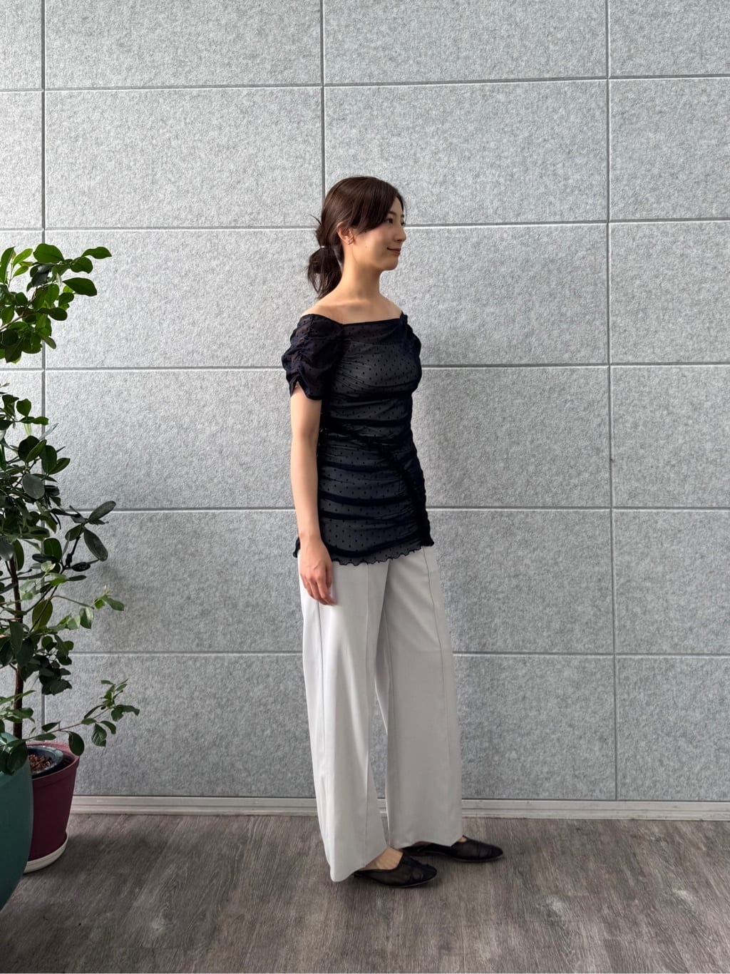 uchi__yamaさんの「CODE A｜french twill easy trouser」を使ったコーディネート