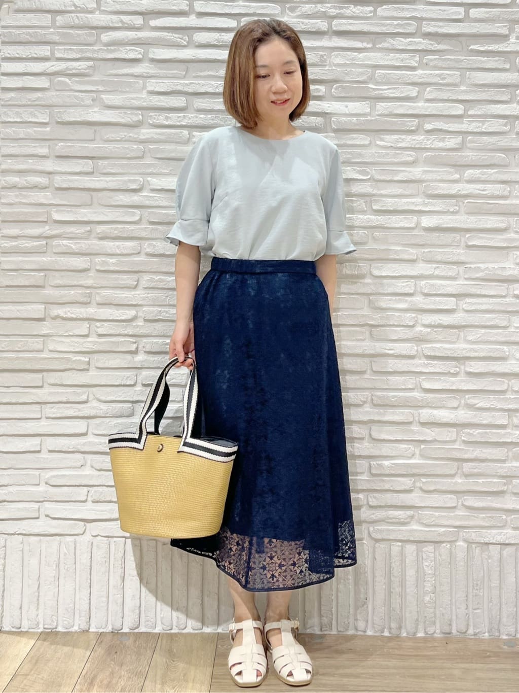 kcさんの「index｜《8色展開／XS-LLサイズ》タックパフスリーブブラウス【洗濯機洗い可／吸水速乾／防シワ／抗ピル】」を使ったコーディネート