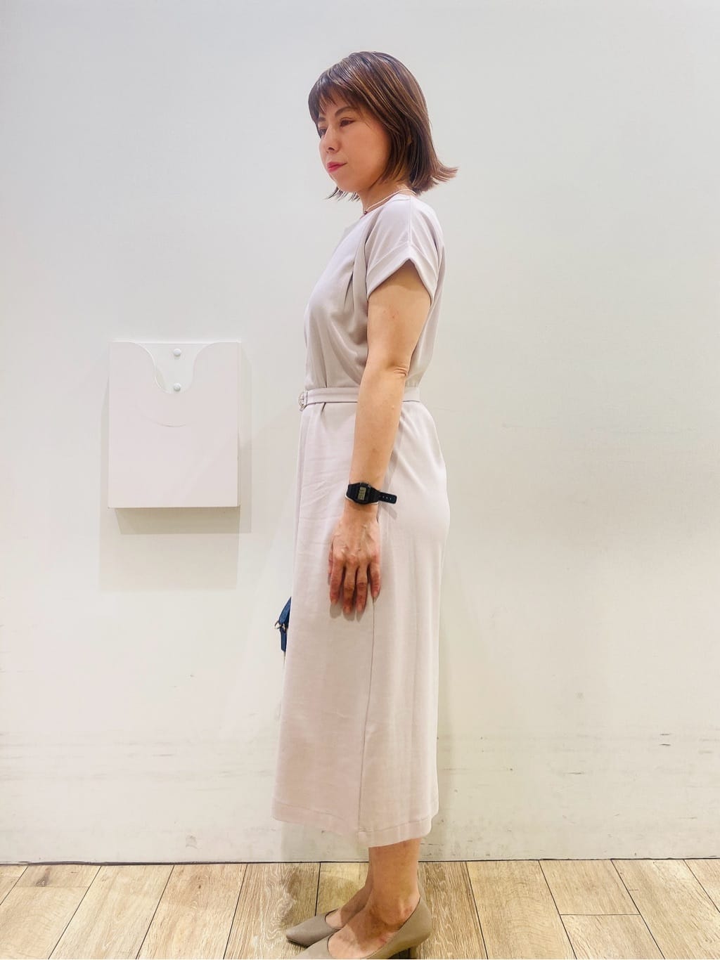 YUKOさんの「index｜《7色展開／XS-LLサイズ》ビジューボタンクルーネックカーディガン【洗濯機洗い可】」を使ったコーディネート