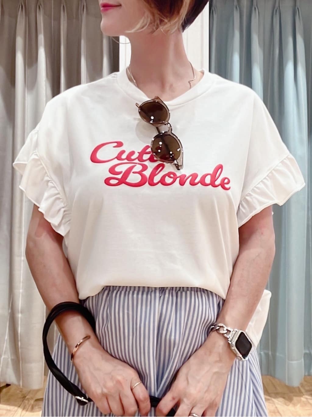 aaamiさんの「SHOO･LA･RUE｜【S-LL/汗ジミ軽減/ひんやり/UVカット】フリルTシャツ」を使ったコーディネート