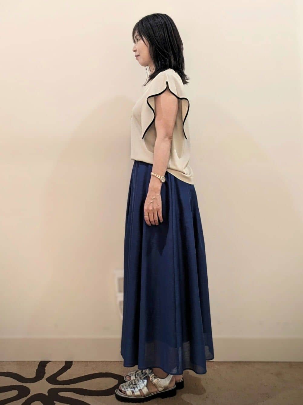 laverさんの「UNTITLED｜【後ろウエストゴム/洗える】シアーフレアースカート」を使ったコーディネート