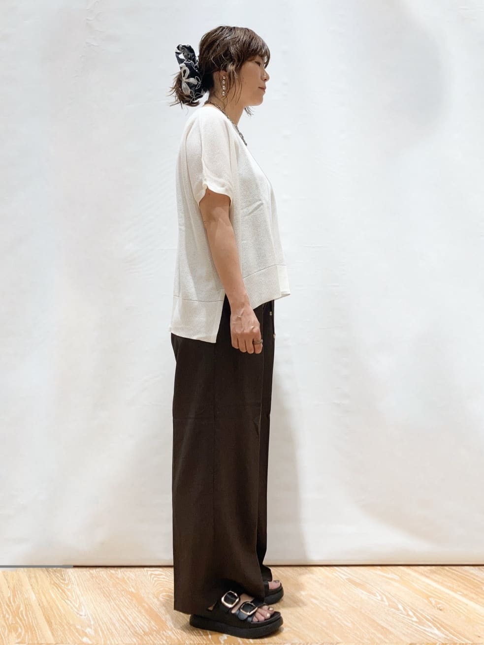 Shihoさんの「OPAQUE.CLIP｜《5色展開／S-LLサイズ》リラクシーメッシュニット【洗濯機洗い可】」を使ったコーディネート