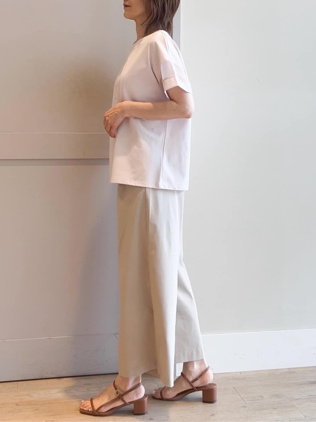 yamakoさんの「grove｜サマーハイパーストレッチワイドパンツ」を使ったコーディネート