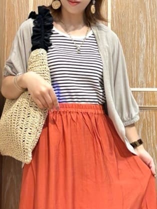 meiさんの「SHOO･LA･RUE｜【UV/さらさらタッチ】女性らしさ漂う 5分袖ボレロカーディガン」を使ったコーディネート
