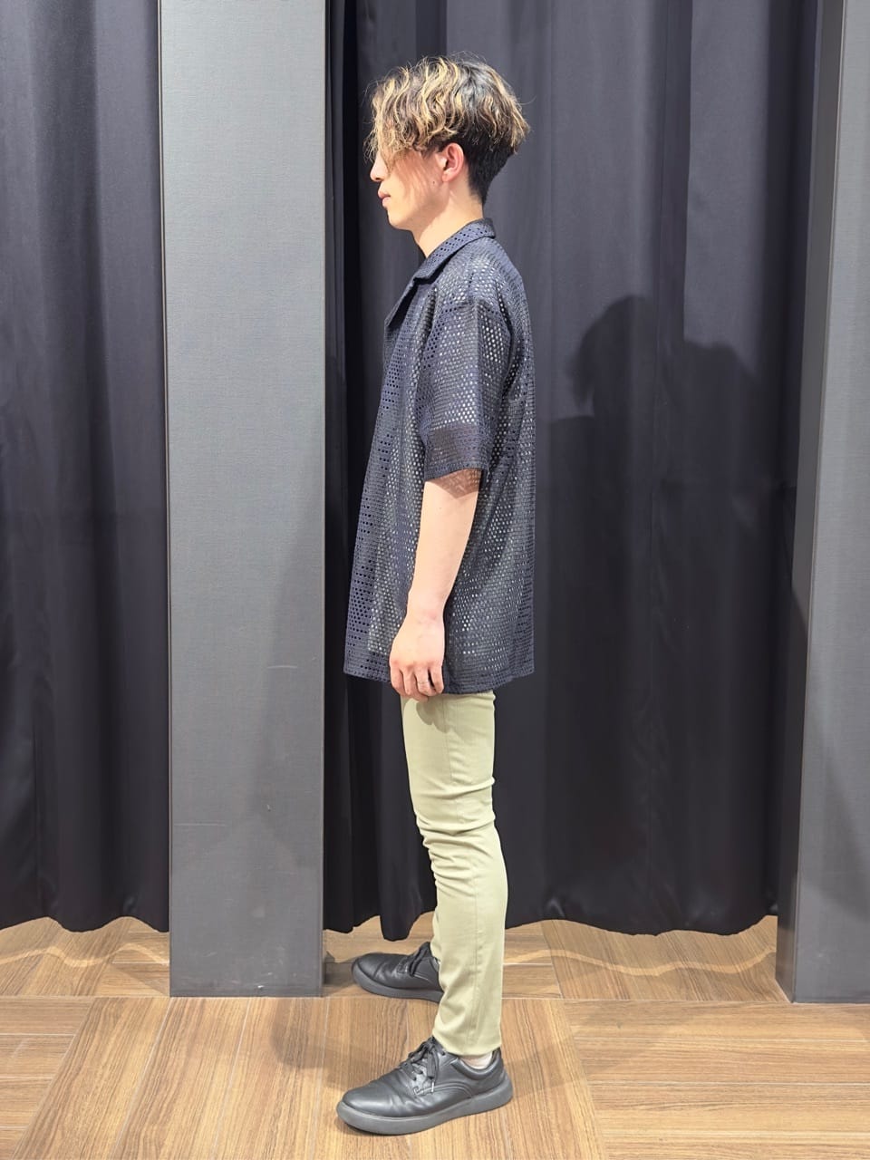 tomoyaさんの「THE SHOP TK｜ダイヤ柄プリント半袖シャツ【洗濯機OK/オーバーサイズ】」を使ったコーディネート