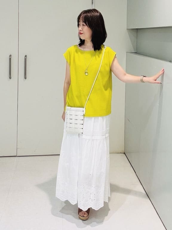 makiさんの「UNTITLED｜【ジャージ素材】インナードッキングシアーカットソー」を使ったコーディネート