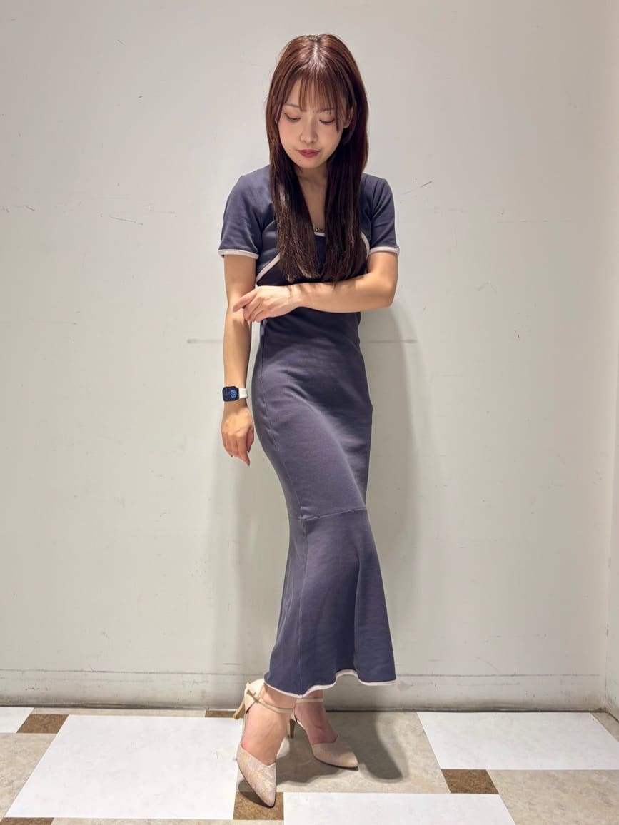 せらら⭐️さんの「ESPERANZA｜アンクルストラップパンプス」を使ったコーディネート