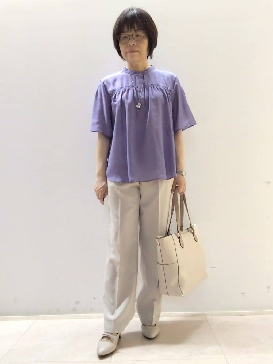 tokuさんの「Reflect｜【選べる5色◎／マシンウォッシュ可】シャーリングデザインブラウス」を使ったコーディネート