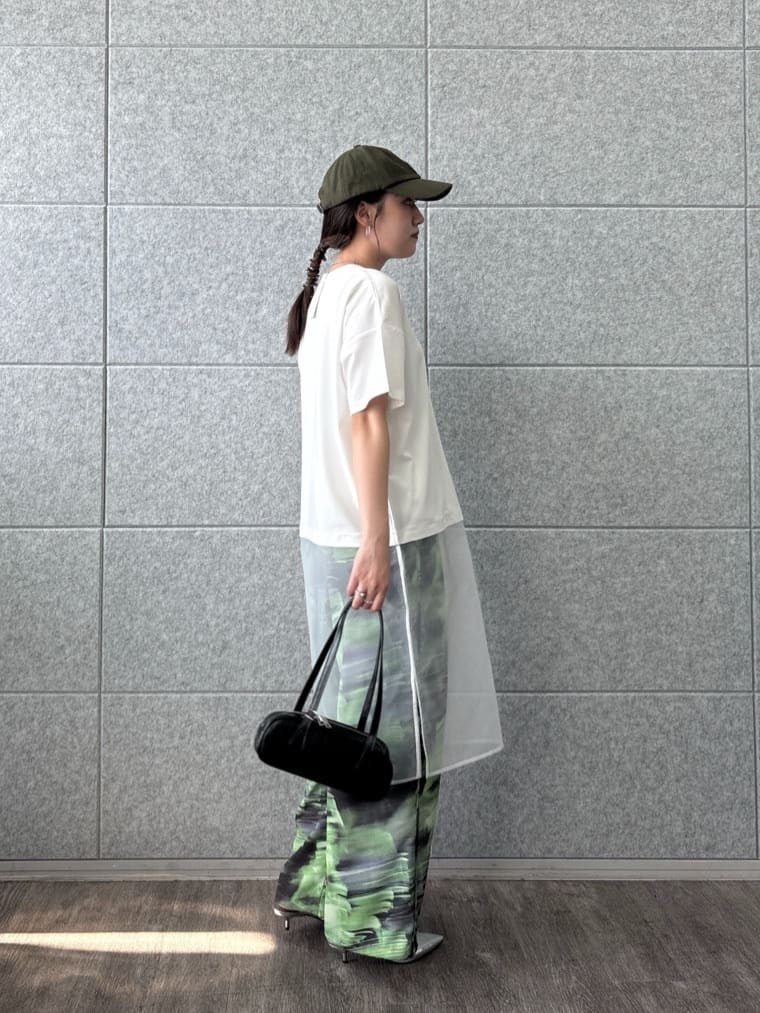 なつさんの「INDIVI｜シアードッキングTシャツ」を使ったコーディネート