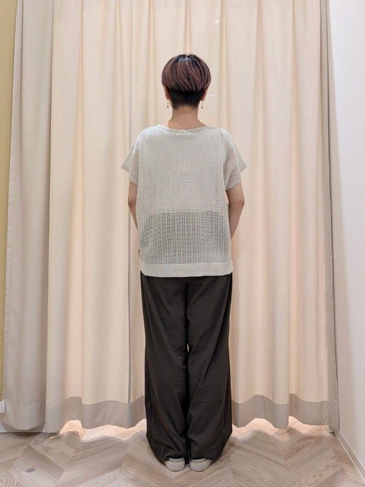 ユカさんの「SHOO･LA･RUE｜【着丈選べる】触れる度ひんやり ゆるきれい イージーワイドパンツ」を使ったコーディネート