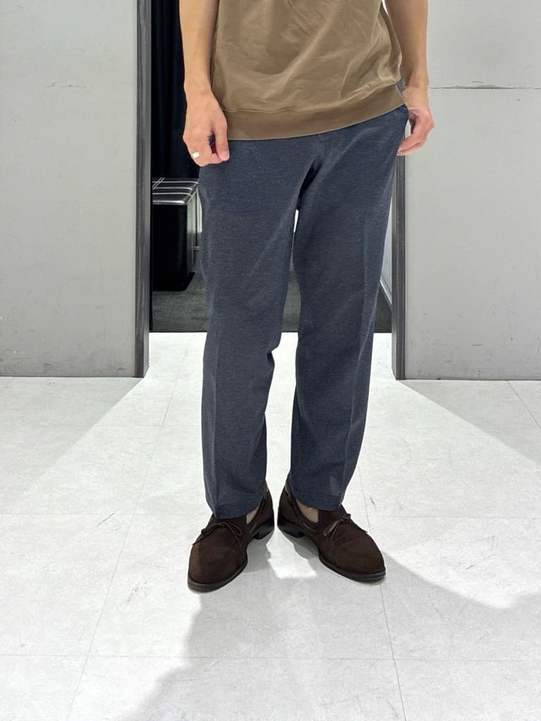 わいずみさんの「TAKEO KIKUCHI｜ハットモチーフ ジャカード ストライプ シャツ」を使ったコーディネート