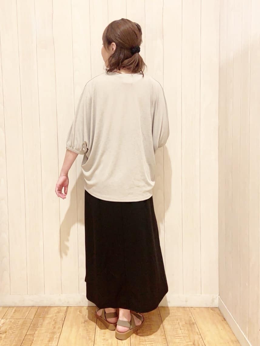 あいこさんの「SHOO･LA･RUE｜【UV/さらさらタッチ】女性らしさ漂う 5分袖ボレロカーディガン」を使ったコーディネート