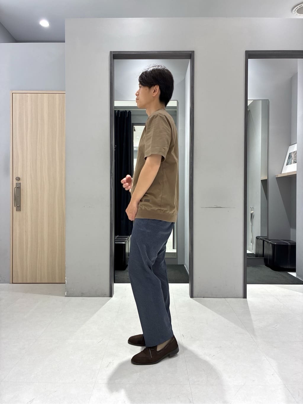 わいずみさんの「TAKEO KIKUCHI｜ハットモチーフ ジャカード ストライプ シャツ」を使ったコーディネート