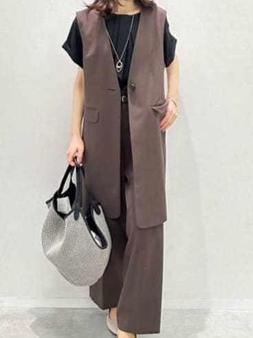 Miwaさんの「UNTITLED｜ライトダブルリングネックレス」を使ったコーディネート
