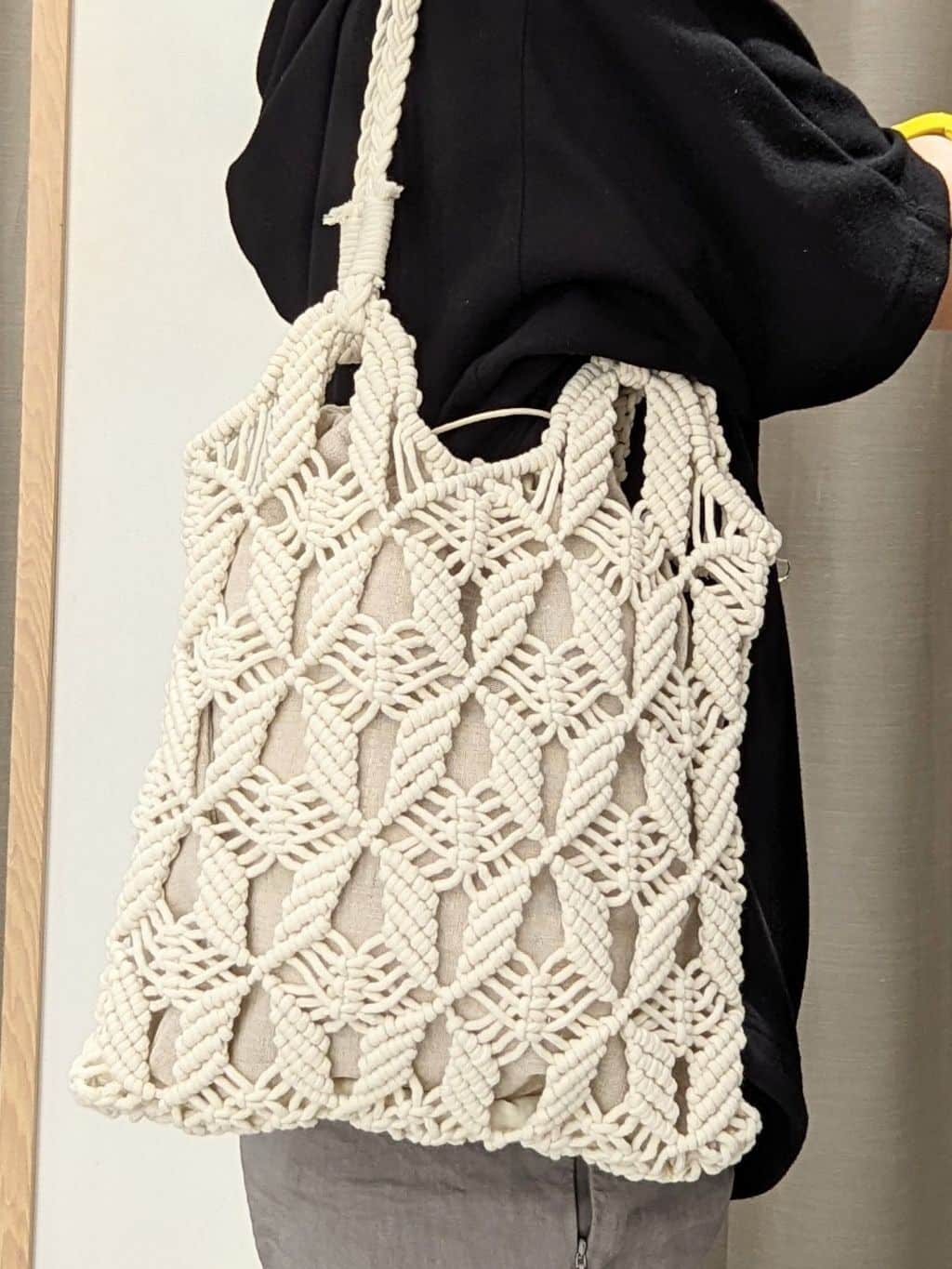 ながみねさんの「THE SHOP TK｜◆マクラメトートバッグ」を使ったコーディネート
