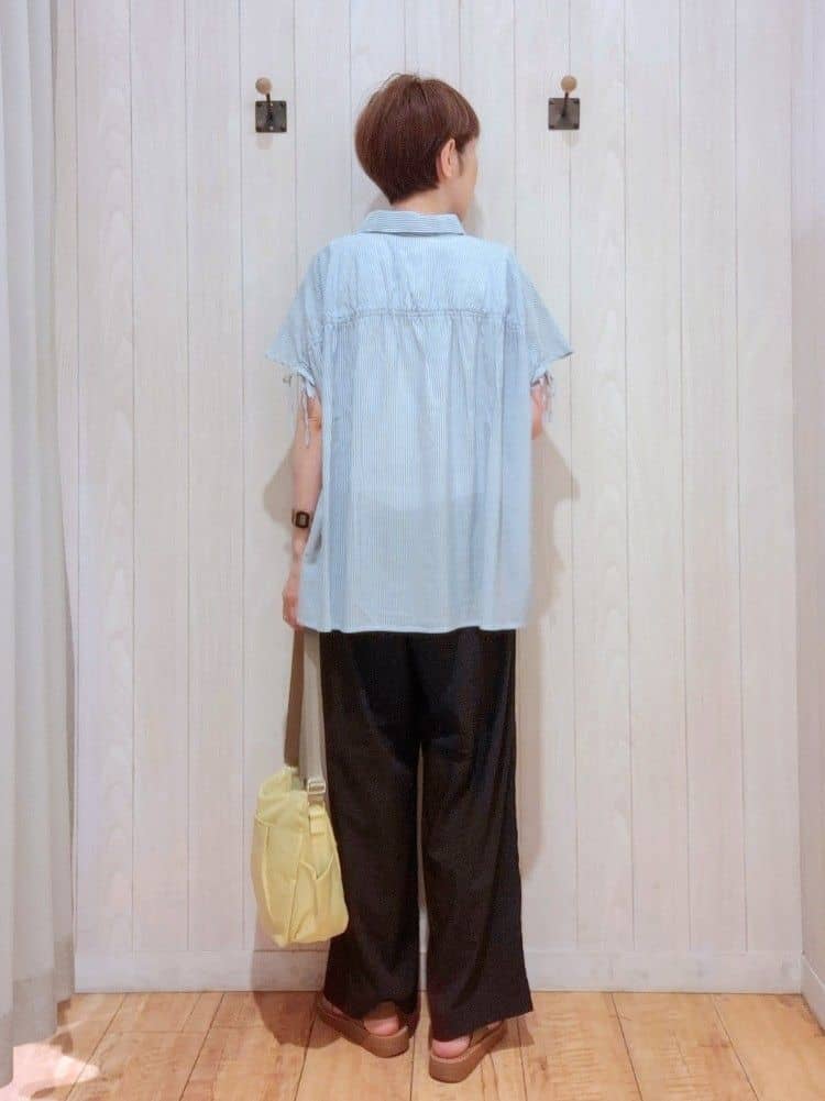 Ribさんの「SHOO･LA･RUE｜【着丈選べる】触れる度ひんやり ゆるきれい イージーワイドパンツ」を使ったコーディネート