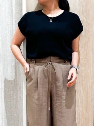 naoさんの「grove｜軽やかに羽織れて、きちんと見え ハーフスリーブテーラードジャケット」を使ったコーディネート
