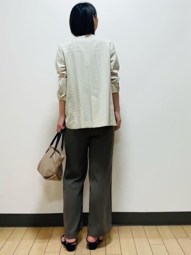 Riiさんの「Reflect｜【洗える】ドビーストライプブラウス」を使ったコーディネート