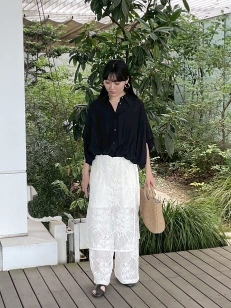 rinaさんの「INDIVI｜バルーンフォルムブラウス」を使ったコーディネート