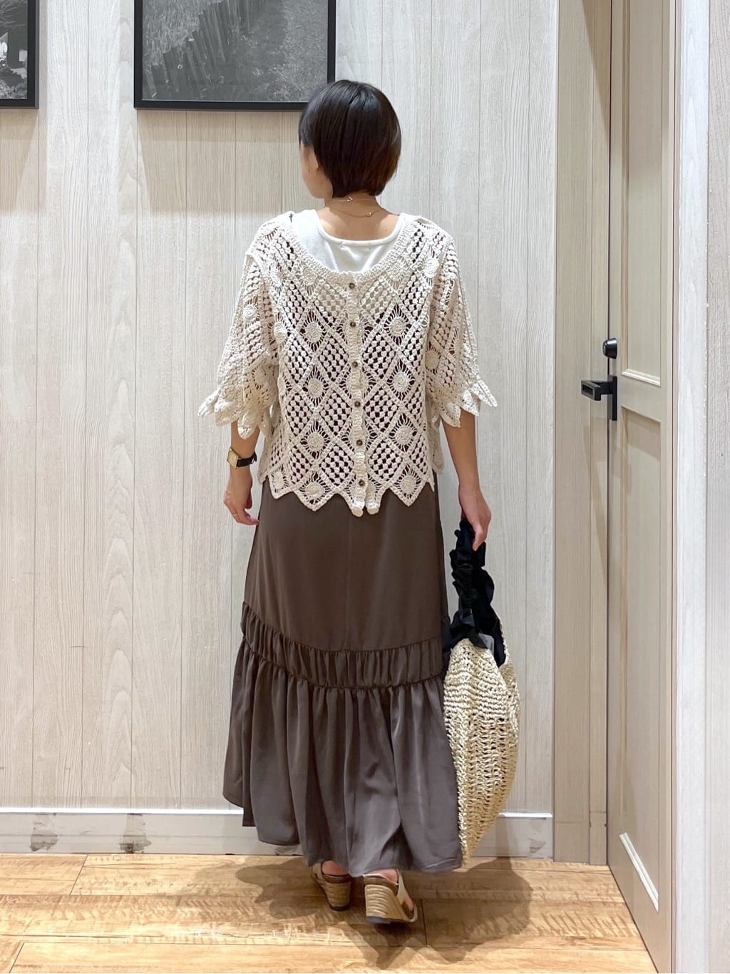 shirayuuuさんの「SHOO･LA･RUE｜【2WAY】大人のほんのり甘いスタイルに クロシェレースカーディガン」を使ったコーディネート