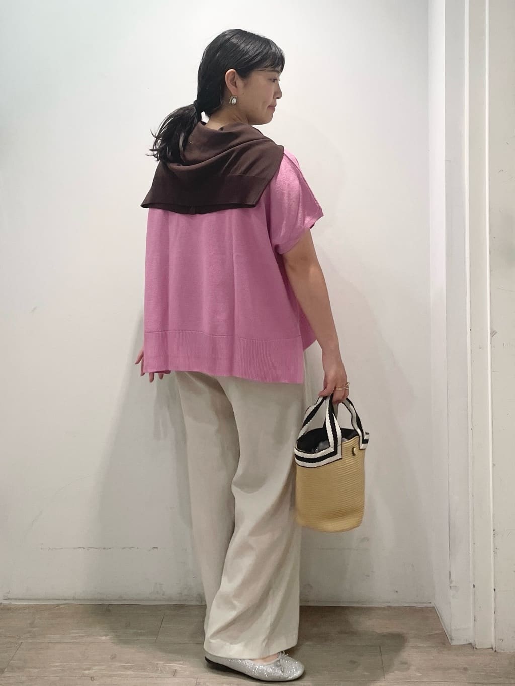 sumicaさんの「OPAQUE.CLIP｜《5色展開／S-LLサイズ》リラクシーメッシュニット【洗濯機洗い可】」を使ったコーディネート