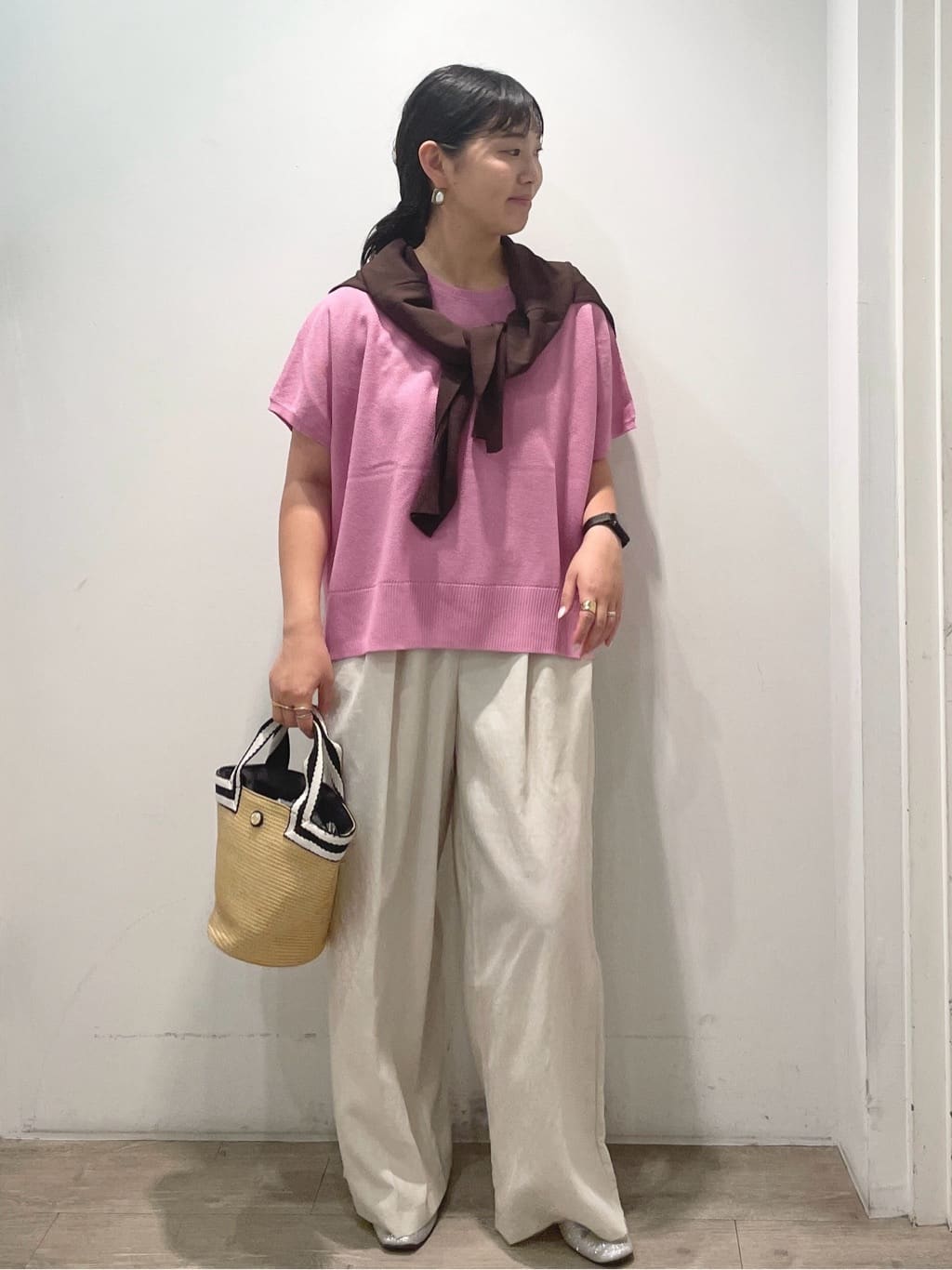 sumicaさんの「OPAQUE.CLIP｜《5色展開／S-LLサイズ》リラクシーメッシュニット【洗濯機洗い可】」を使ったコーディネート