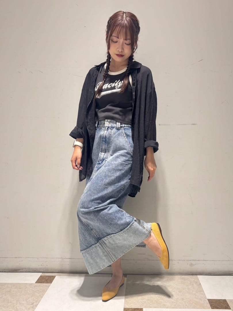 せらら⭐️さんの「ESPERANZA｜Oito和紙フラットパンプス」を使ったコーディネート