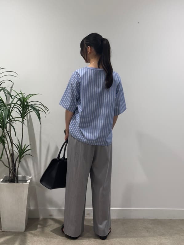 ibukiさんの「INDIVI｜【洗える】胸元タックフリルブラウス」を使ったコーディネート