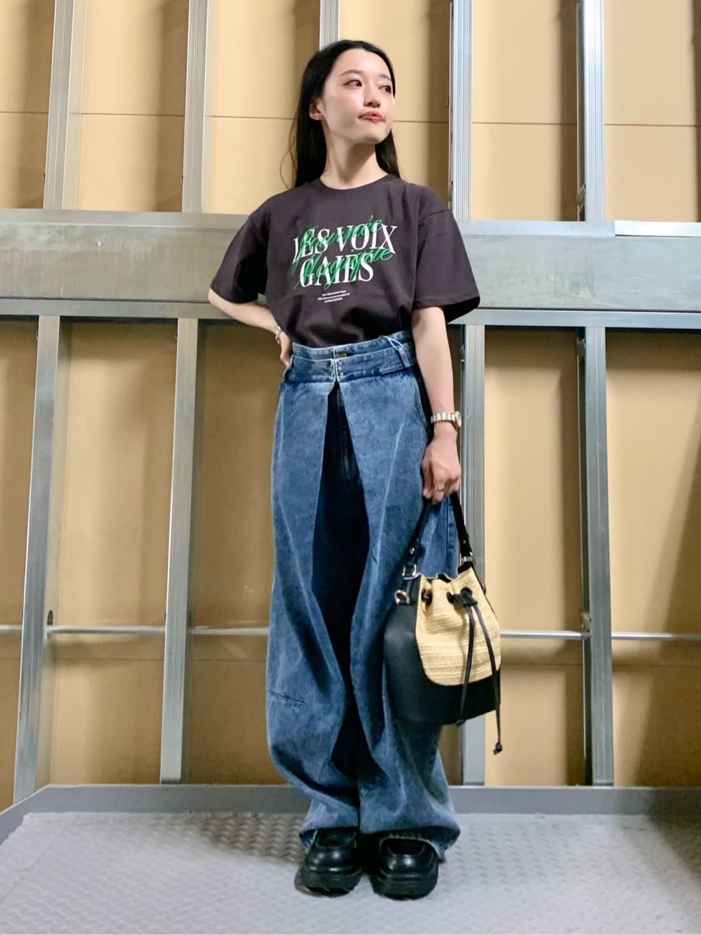 sahoさんの「THE SHOP TK｜フォトアソートTシャツ【接触冷感/UV/毛玉になりにくい/洗濯機OK】」を使ったコーディネート