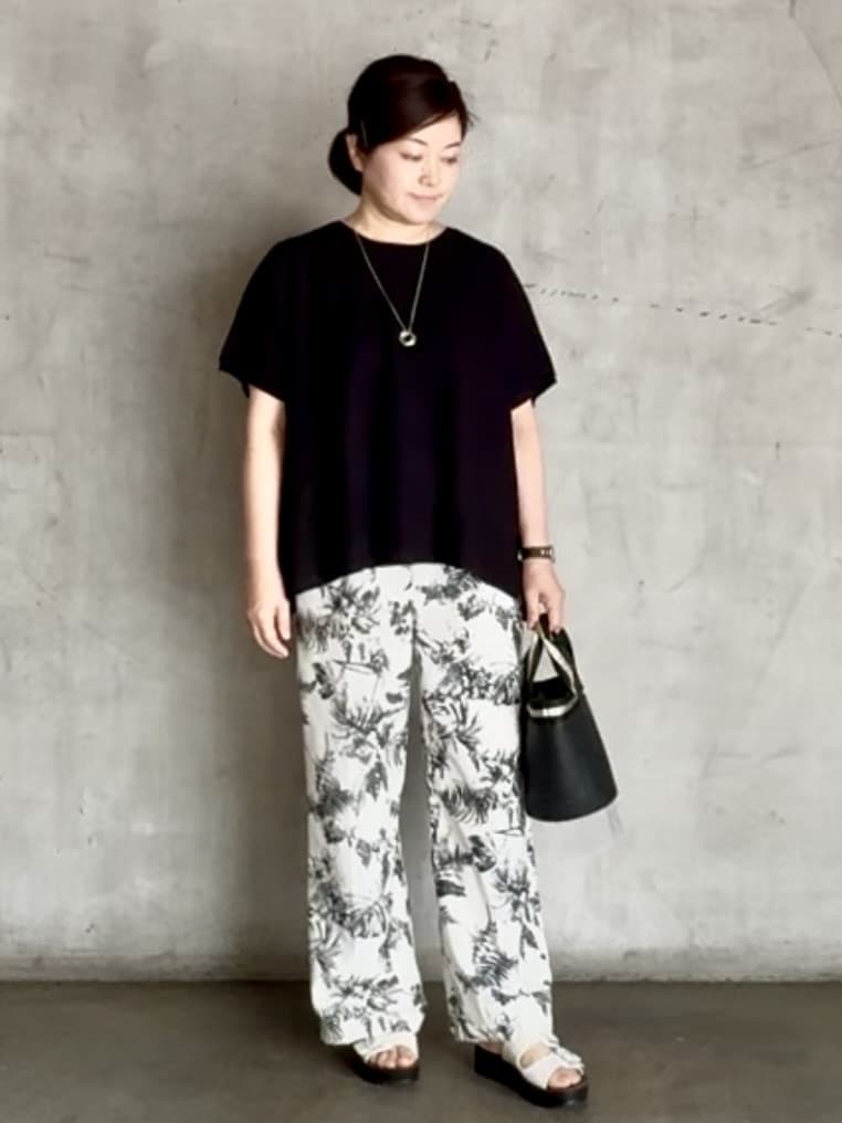 O.Kさんの「OPAQUE.CLIP｜《5色展開／S-LLサイズ》リラクシーメッシュニット【洗濯機洗い可】」を使ったコーディネート