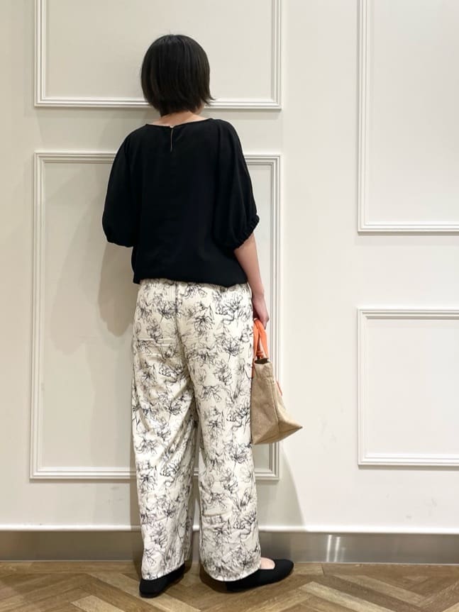 SOさんの「SHOO･LA･RUE｜」を使ったコーディネート