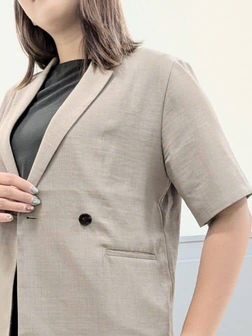 じゃんみなさんの「grove｜軽やかに羽織れて、きちんと見え ハーフスリーブテーラードジャケット」を使ったコーディネート