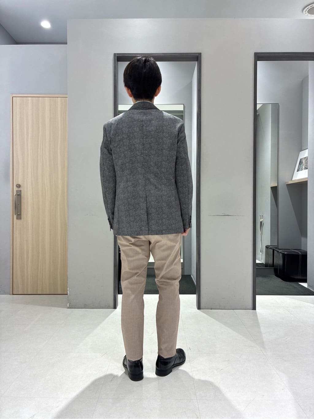 わいずみさんの「TAKEO KIKUCHI｜【抗菌防臭】COOL DOTS（R）ドビープリント ジャケット」を使ったコーディネート