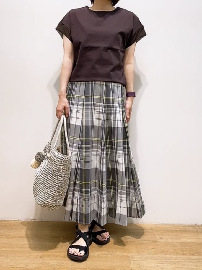 Hamaさんの「Dessin｜」を使ったコーディネート