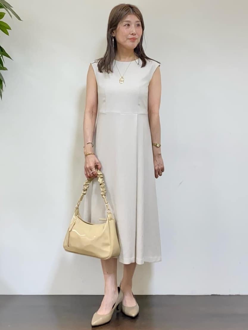 tomoさんの「UNTITLED｜◆ビッグトップネックレス」を使ったコーディネート