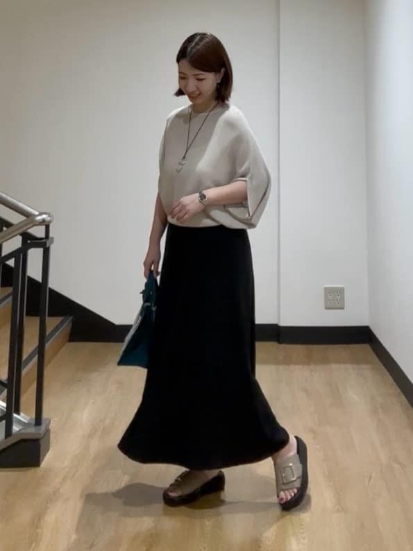 MIKIKOさんの「UNTITLED｜ビッグオーバルネックレス」を使ったコーディネート