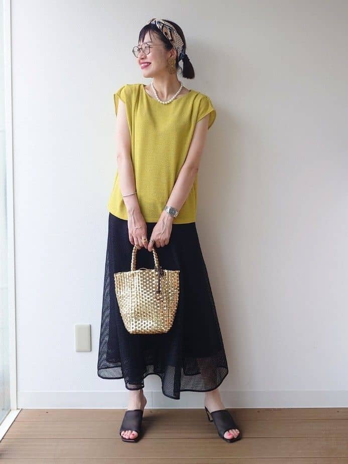 MUTSUKOさんの「UNTITLED｜【ジャージ素材】インナードッキングシアーカットソー」を使ったコーディネート