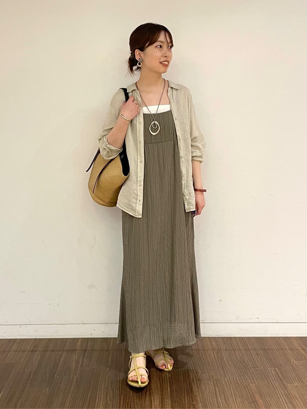 ねねさんの「INDIVI｜」を使ったコーディネート