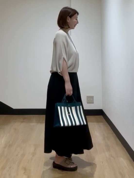 MIKIKOさんの「UNTITLED｜ビッグオーバルネックレス」を使ったコーディネート