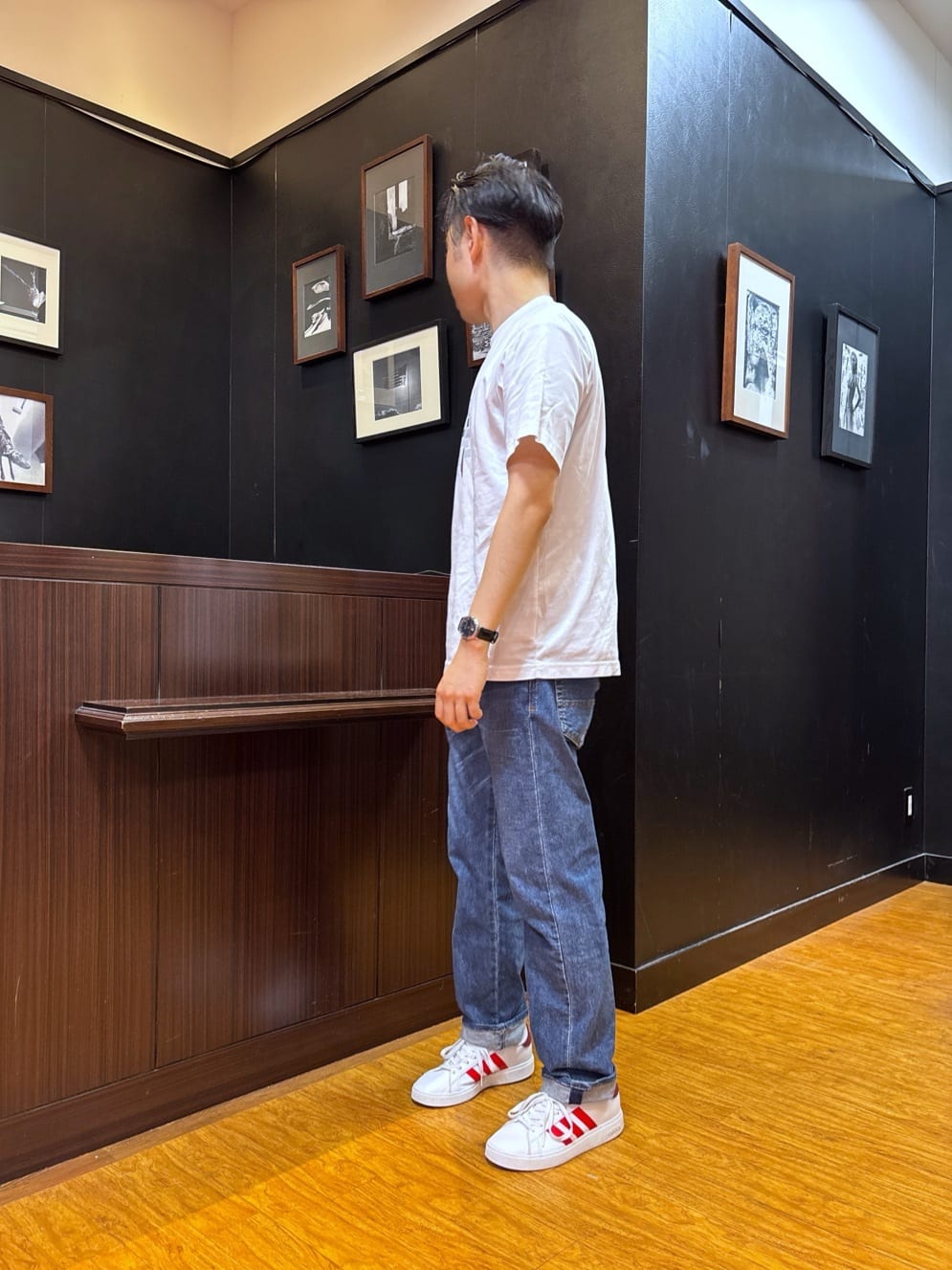 KEIさんの「TAKEO KIKUCHI｜【モンスターストレッチ】日本製 ウォッシュド デニムパンツ」を使ったコーディネート