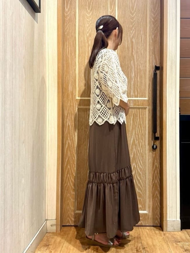 KAORIさんの「SHOO･LA･RUE｜【2WAY】大人のほんのり甘いスタイルに クロシェレースカーディガン」を使ったコーディネート
