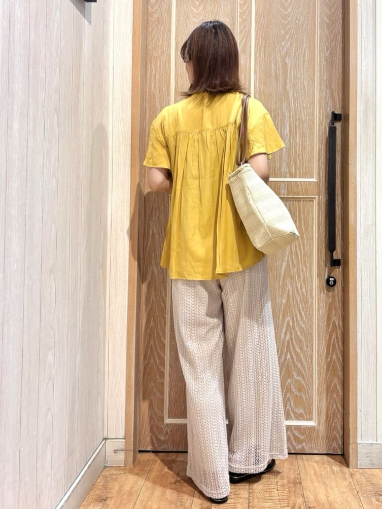 meiさんの「SHOO･LA･RUE｜【S-LL】クロシェ風レースイージーワイドパンツ」を使ったコーディネート