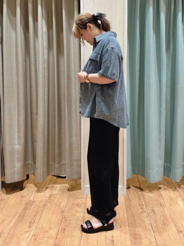HANAさんの「SHOO･LA･RUE｜【S-LL】クロシェ風レースイージーワイドパンツ」を使ったコーディネート