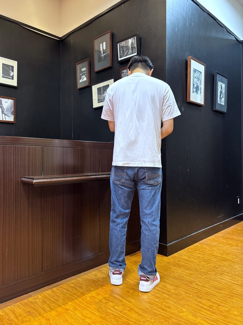 KEIさんの「TAKEO KIKUCHI｜【モンスターストレッチ】日本製 ウォッシュド デニムパンツ」を使ったコーディネート
